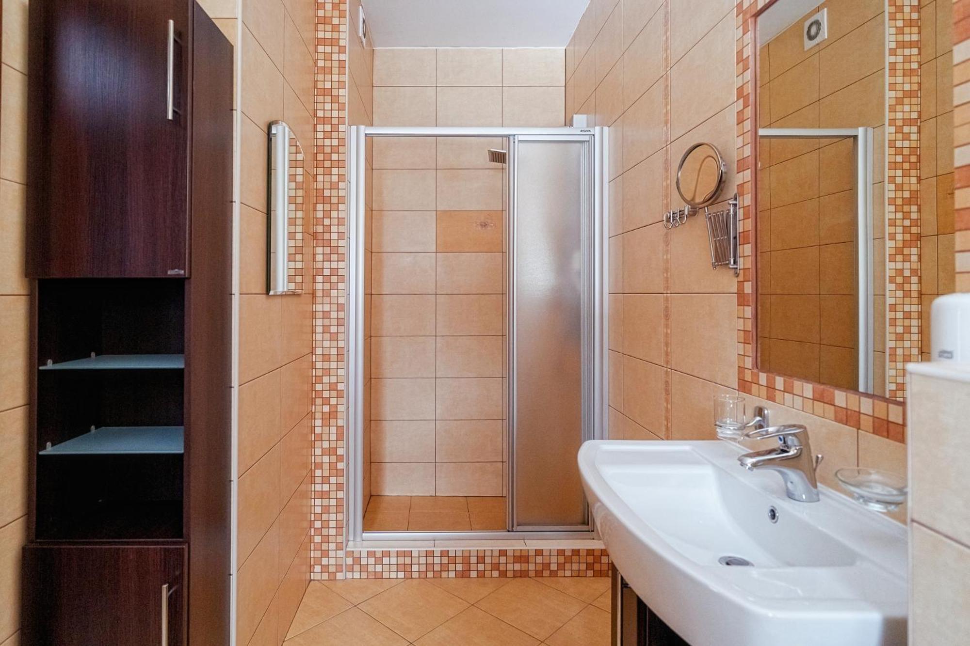 שצ'צ'ירק Villa Gronie Ski & Bike מראה חיצוני תמונה